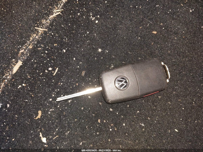 2020 VOLKSWAGEN PASSAT 2.0T R-LINE - 1VWMA7A36LC020561