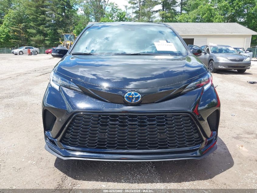 2025 Toyota Sienna - 5TDCSKFCXSS156213