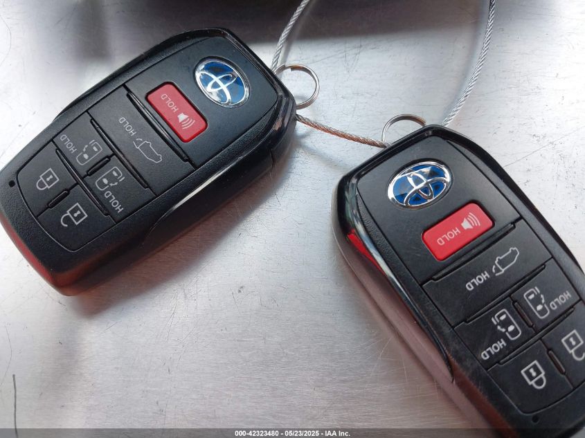 2025 Toyota Sienna - 5TDCSKFCXSS156213