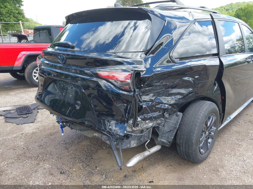 2025 Toyota Sienna - 5TDCSKFCXSS156213