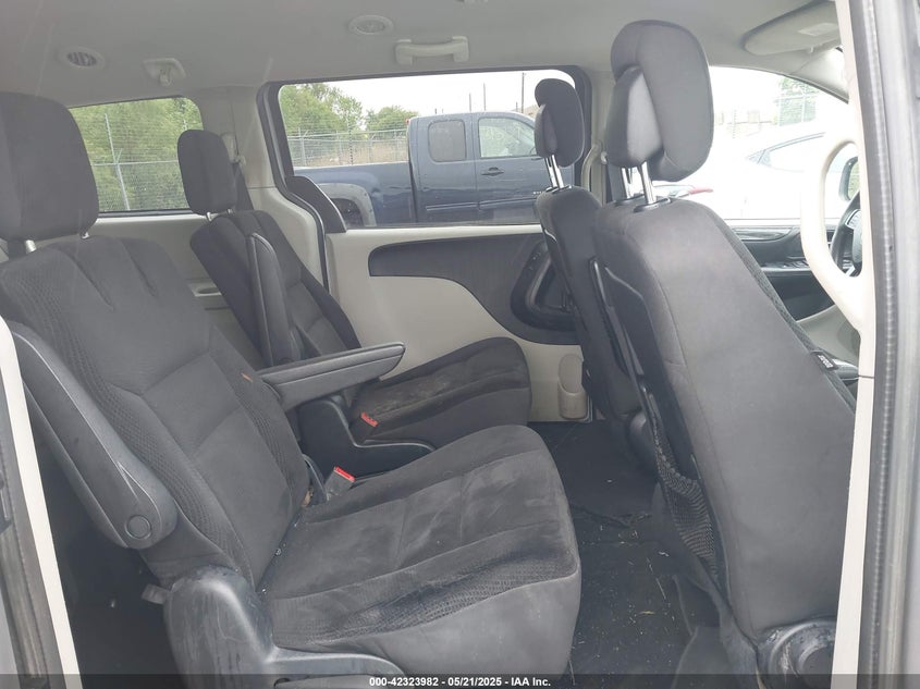 2019 DODGE GRAND CARAVAN SE - 2C4RDGBG1KR801690