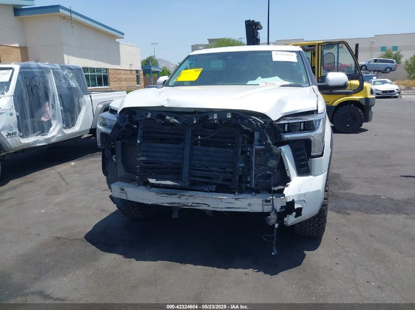2023 Toyota Tundra - 5TFJC5DBXPX037076