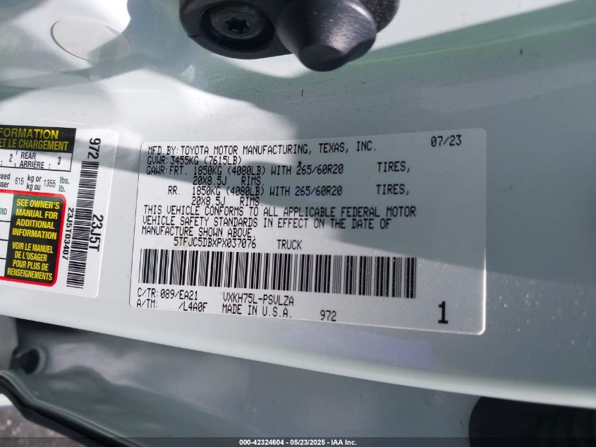 2023 Toyota Tundra - 5TFJC5DBXPX037076