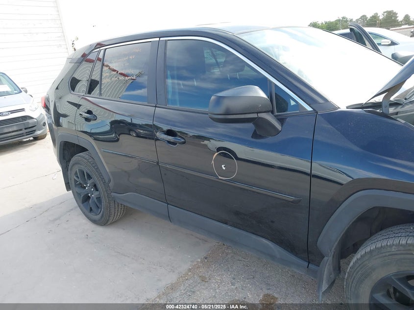 2024 TOYOTA RAV4 VIN: 2T3H1RFV1RW341942
