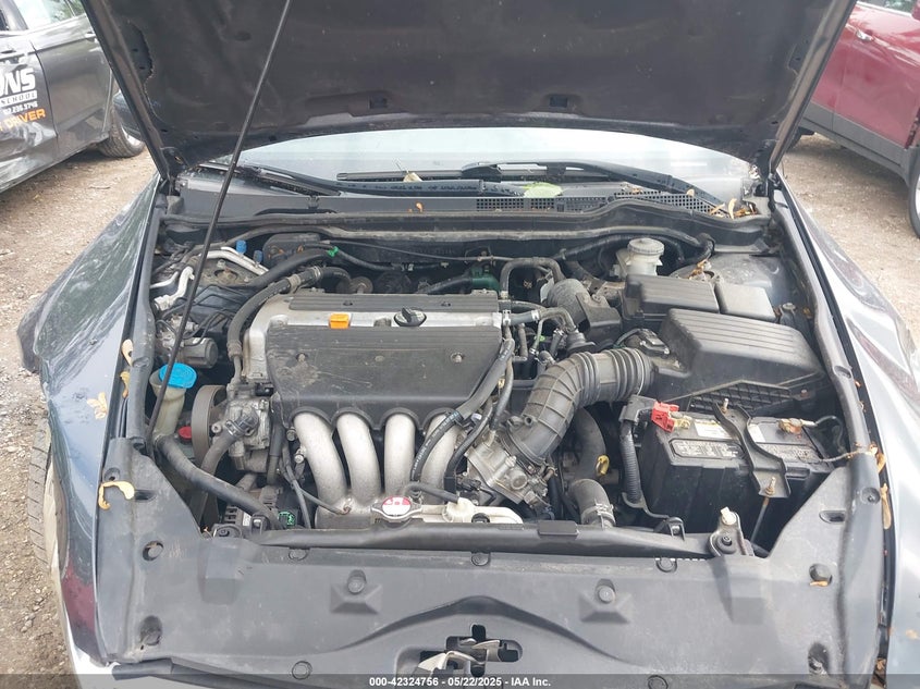 2006 HONDA ACCORD VIN: 1HGCM56796A042268