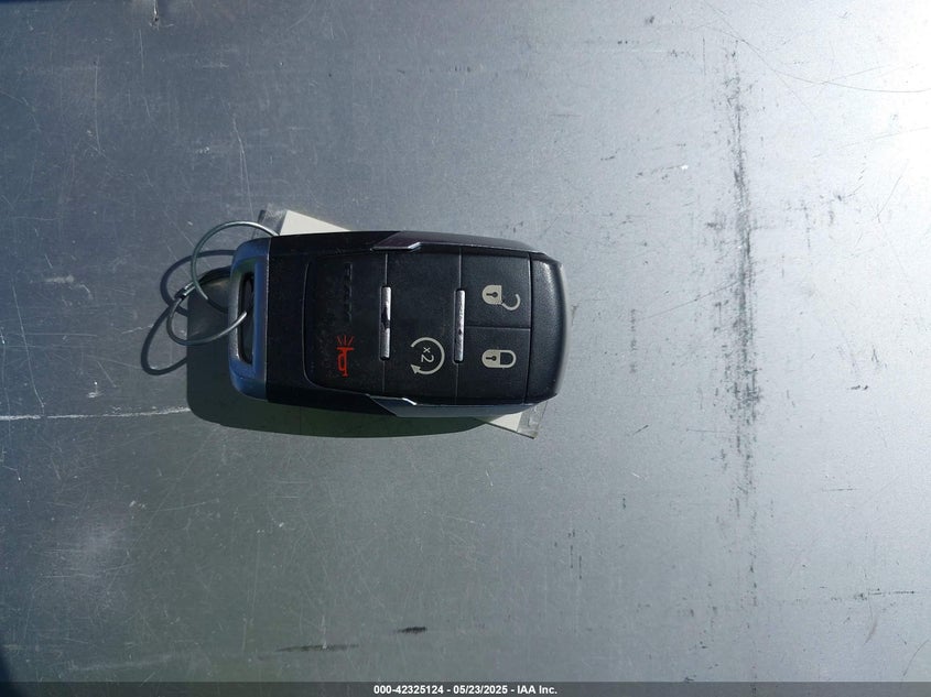 2022 Ram 3500 Big Horn 4X4 8' Box VIN: 3C63RRHLXNG216048 Lot: 42325124