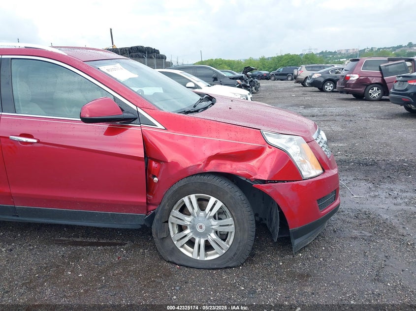 2015 CADILLAC SRX LUXURY COLLECTION - 3GYFNEE38FS582811