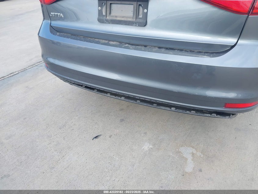 2015 VOLKSWAGEN JETTA VIN: 3VW2K7AJ5FM276681