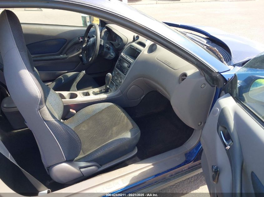 JTDDR32T820139134 2002 TOYOTA CELICA photo no. 5