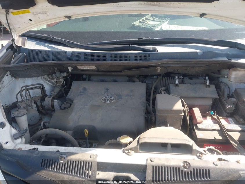 2014 Toyota Sienna Le 7 Passenger VIN: 5TDJK3DC1ES084290 Lot: 42325215