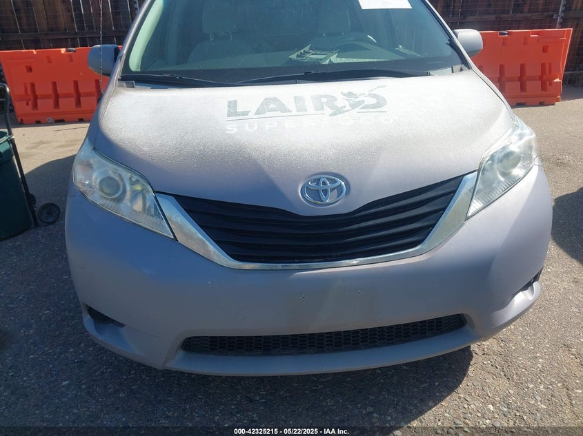 2014 Toyota Sienna Le 7 Passenger VIN: 5TDJK3DC1ES084290 Lot: 42325215