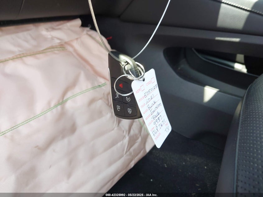 2021 BUICK ENVISION VIN: LRBFZNR43MD109987