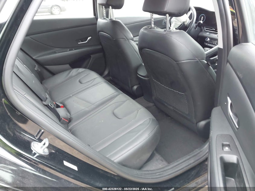 2022 HYUNDAI ELANTRA VIN: KMHLN4AJ7NU030654