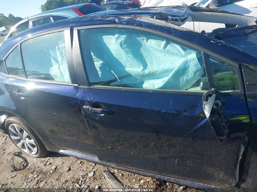 2025 TOYOTA COROLLA LE - 5YFB4MDE6SP299156