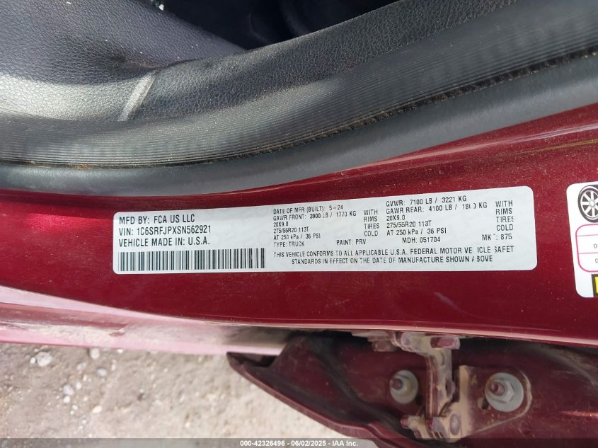 2025 Ram 1500 - 1C6SRFJPXSN562921
