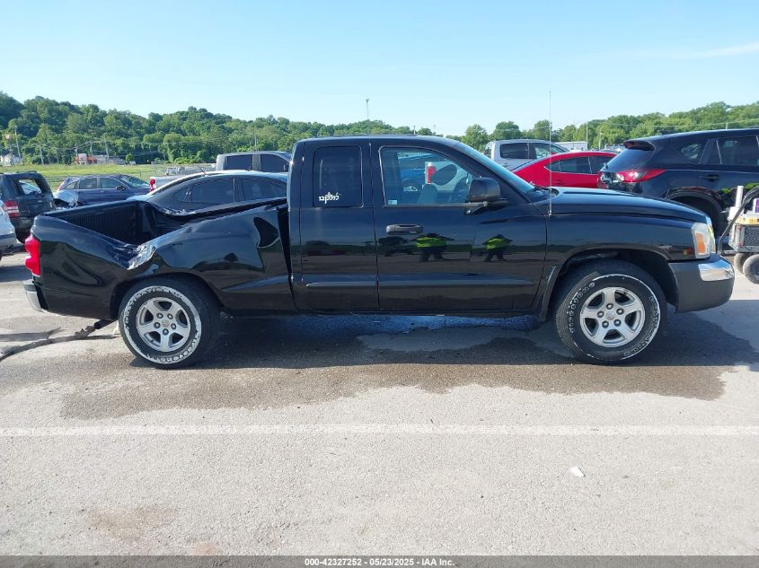 2005 Dodge Dakota Slt VIN: 1D7HW42N25S177569 Lot: 42327252