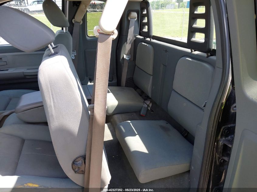 2005 Dodge Dakota Slt VIN: 1D7HW42N25S177569 Lot: 42327252