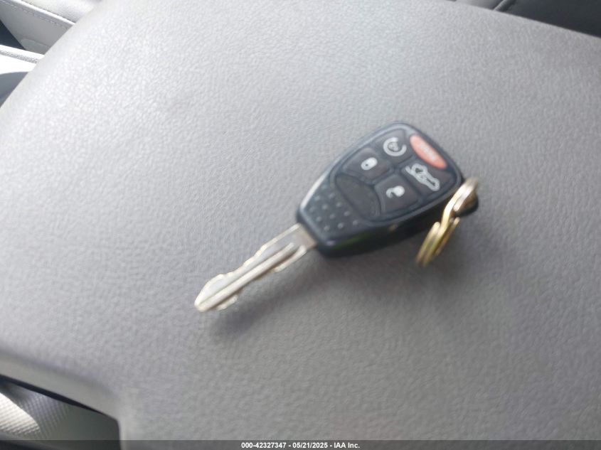 2007 Jeep Grand Cherokee Laredo VIN: 1J8HR48P07C697334 Lot: 42327347