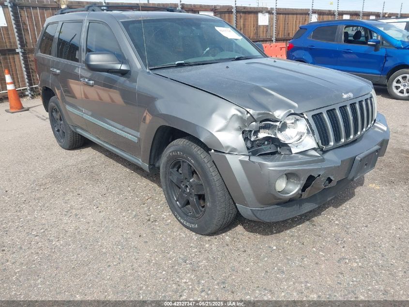2007 Jeep Grand Cherokee Laredo VIN: 1J8HR48P07C697334 Lot: 42327347