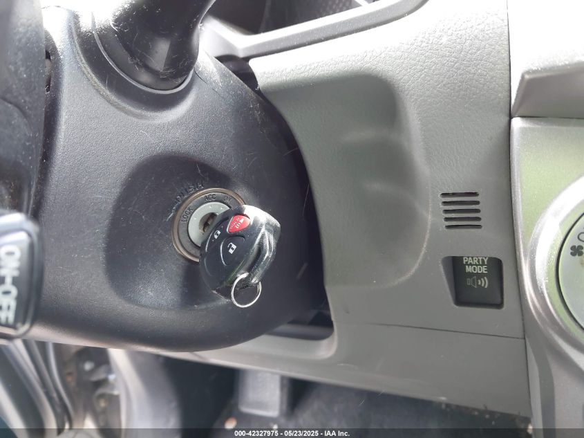 2013 Toyota 4Runner Limited/Sr5/Trail VIN: JTEBU5JR5D5111087 Lot: 42327975