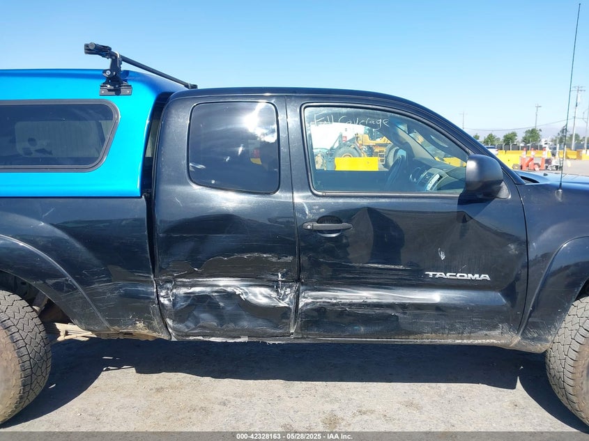 2007 TOYOTA TACOMA VIN: 5TEUX42N07Z373630