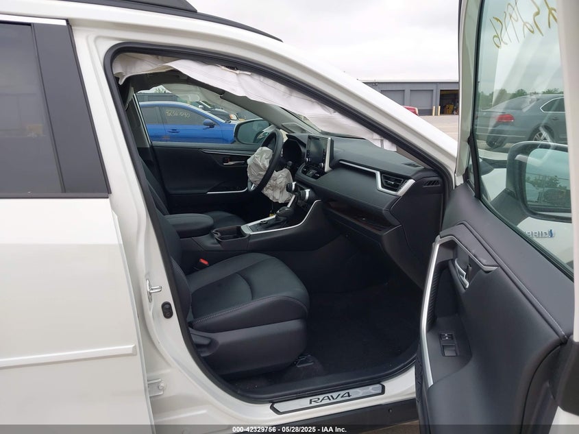 VIN 4T3D6RFV3MU043921 2021 TOYOTA RAV4 HYBRID LIMITED