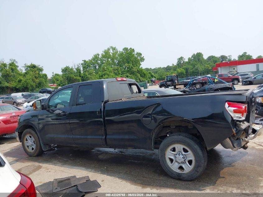 2008 Toyota Tundra Base 5.7L V8/Sr5 5.7L V8 VIN: 5TFSV54118X005592 Lot: 42329768