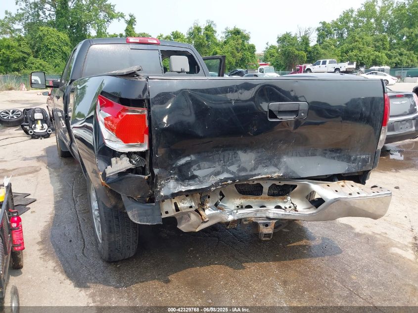 2008 Toyota Tundra Base 5.7L V8/Sr5 5.7L V8 VIN: 5TFSV54118X005592 Lot: 42329768