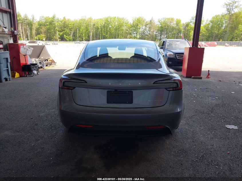 2025 Tesla Model 3 - 5YJ3E1EB4SF943771