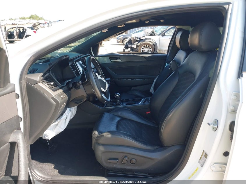 2018 HYUNDAI SONATA SPORT+ - 5NPE34AF5JH720115
