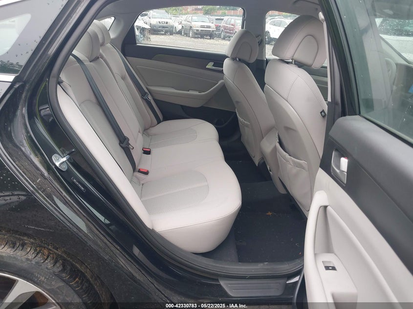 2017 HYUNDAI SONATA SPORT - 5NPE34AF7HH457894