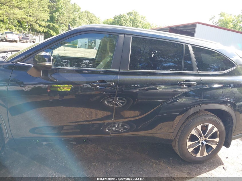 2023 TOYOTA HIGHLANDER XLE - 5TDKDRBH2PS503377
