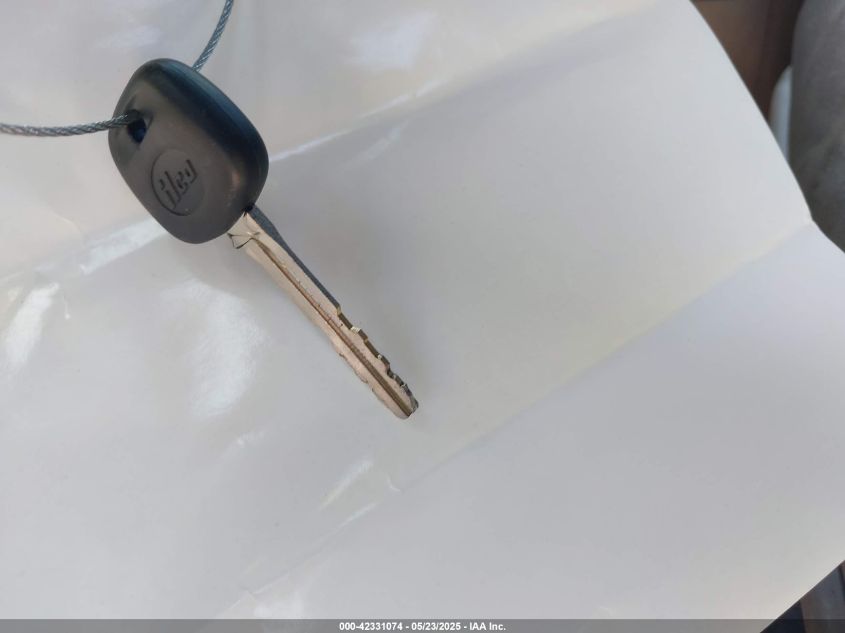 2005 Toyota Sequoia Limited V8 VIN: 5TDZT38AX5S253294 Lot: 42331074