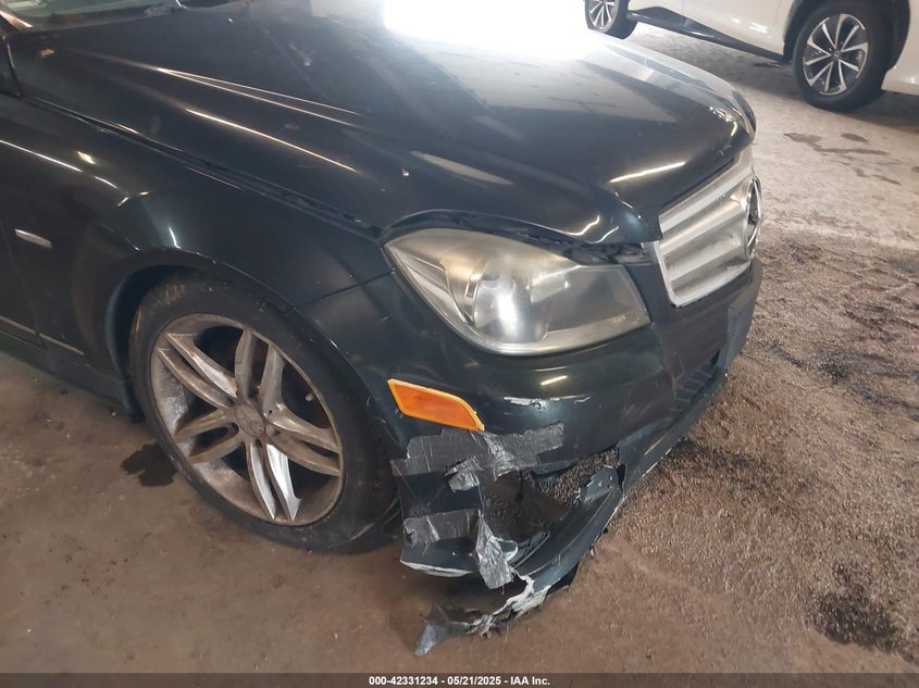 2012 MERCEDES-BENZ C 250 VIN: WDDGF4HBXCR202148