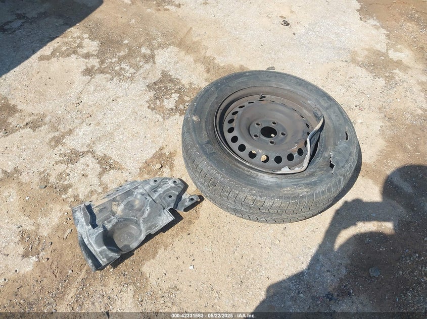 2014 NISSAN ROGUE SELECT S - JN8AS5MT5EW616625