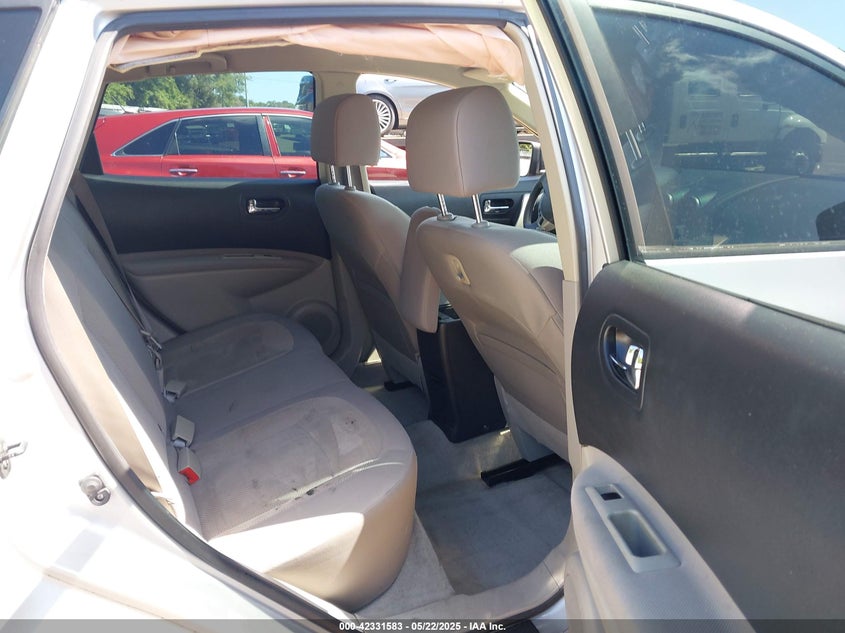 2014 NISSAN ROGUE SELECT S - JN8AS5MT5EW616625