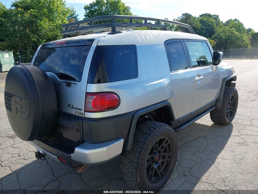 2007 TOYOTA FJ CRUISER VIN: JTEBU11F270001579