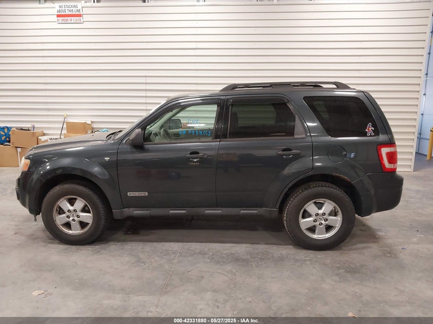 2008 FORD ESCAPE VIN: 1FMCU93168KD63568