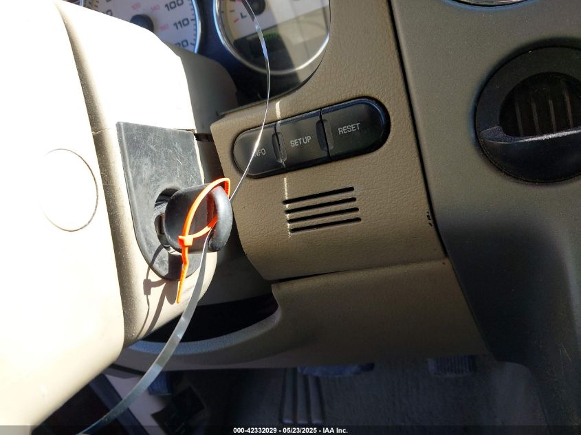 2006 Ford F-150 Lariat/Xlt VIN: 1FTPW12V76KC31471 Lot: 42332029