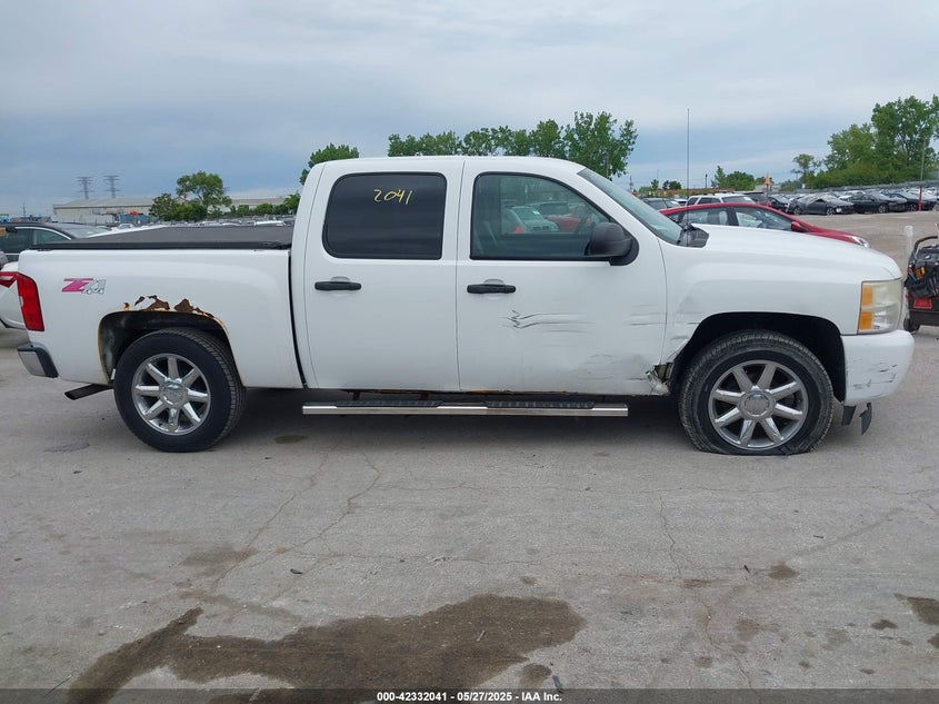 2009 CHEVROLET SILVERADO VIN: 3GCEC13C89G127497