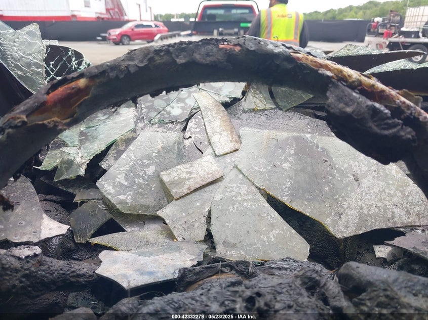 2016 TOYOTA TACOMA TRD SPORT - 5TFDZ5BN0GX011336