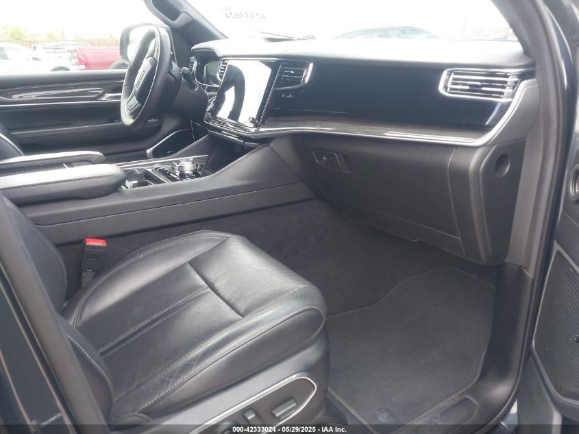 2022 Jeep Wagoneer - 1C4SJVDTXNS227036