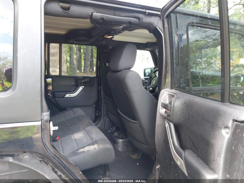 2012 JEEP WRANGLER UNLIMITED VIN: 1C4BJWFG5CL103267