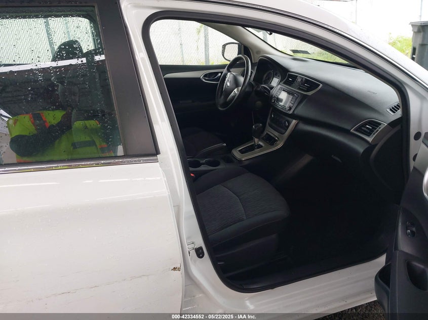 2015 NISSAN SENTRA VIN: 3N1AB7AP2FY313779