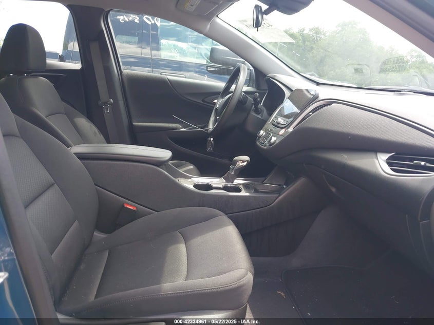 2025 CHEVROLET MALIBU VIN: 1G1ZD5ST3SF144327