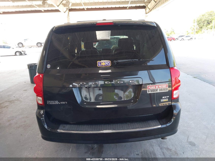 2019 DODGE GRAND CARAVAN SXT - 2C4RDGCG0KR755087