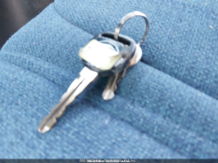 2008 Chevrolet Express Cutaway Work Van VIN: 1GBJG316X81189173 Lot: 42335945