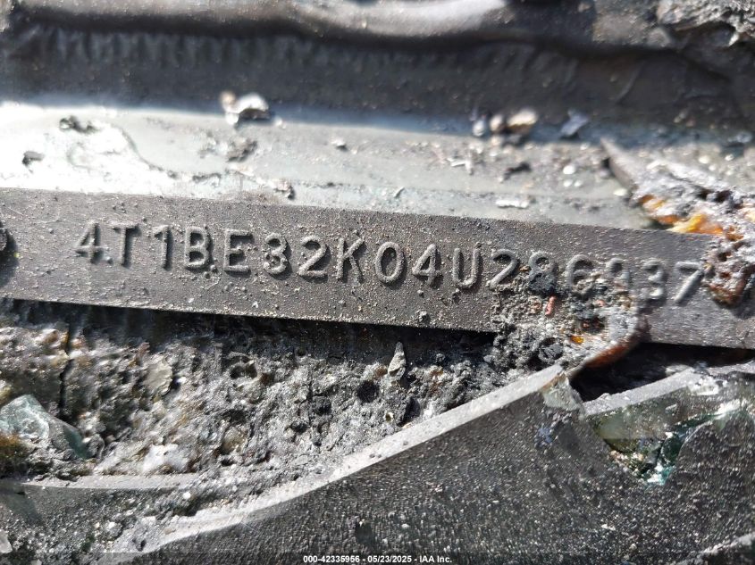 2004 Toyota Camry Le/Se/Std/Xle VIN: 4T1BE32K04U286937 Lot: 42335956