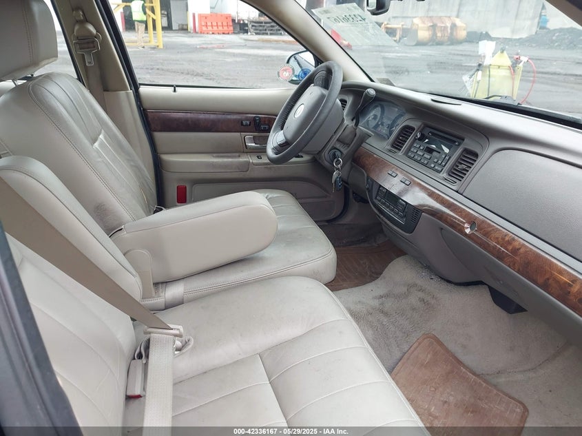 2007 MERCURY GRAND MARQUIS VIN: 2MEHM75V47X631719