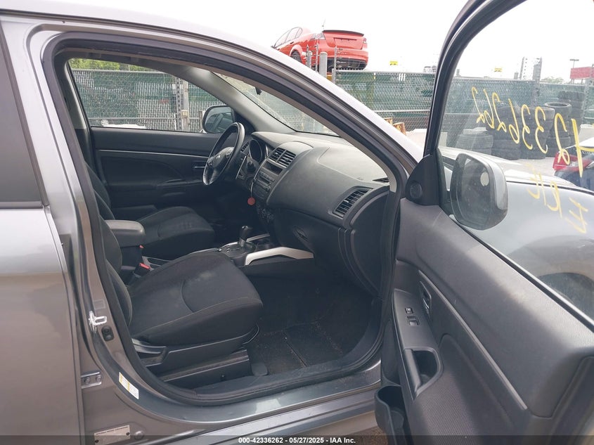 2011 MITSUBISHI OUTLANDER SPORT VIN: JA4AP3AU0BZ000186